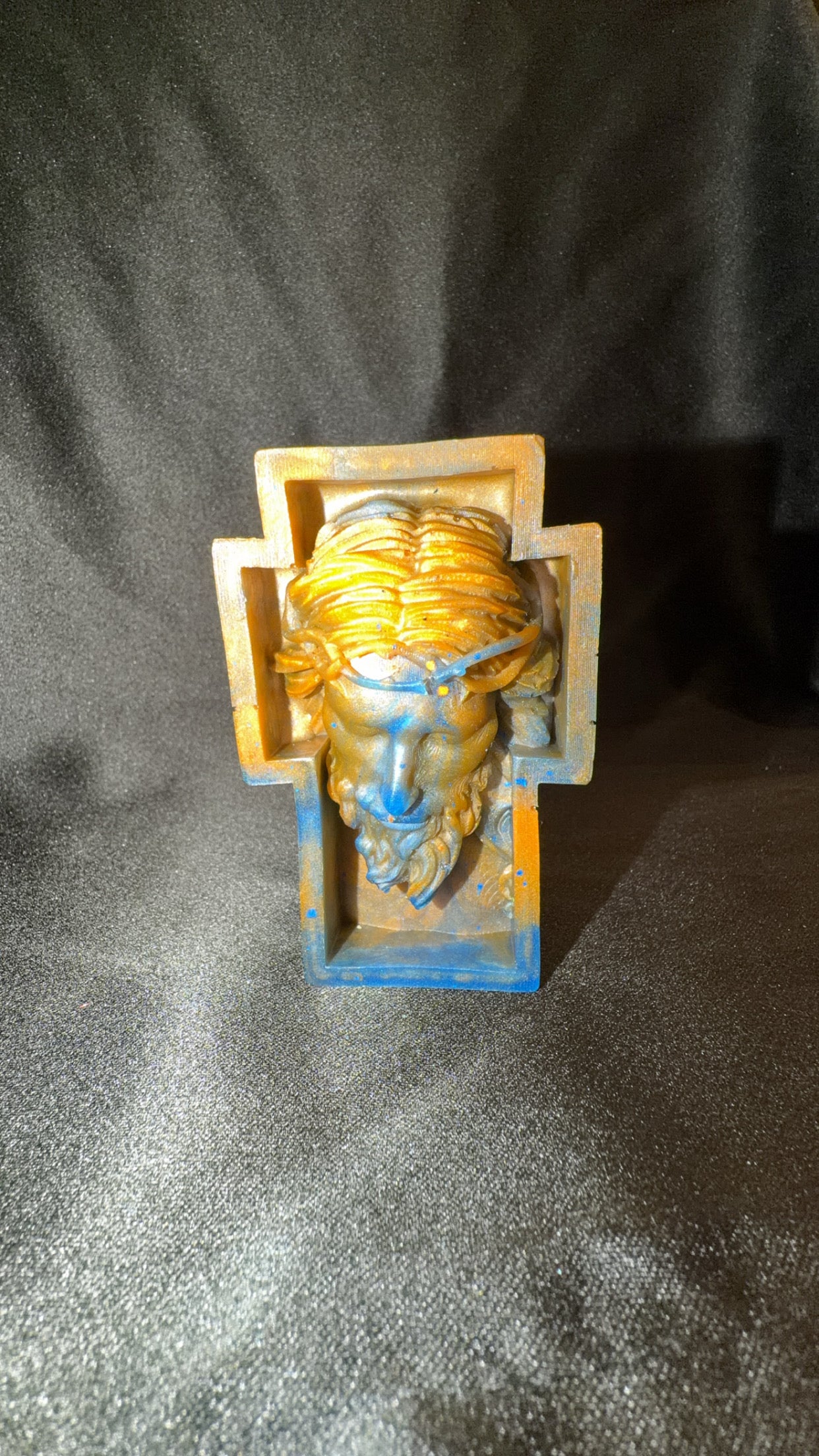 Jesus Head Inside Cross